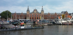 Der Amsterdamer Hauptbahnhof.